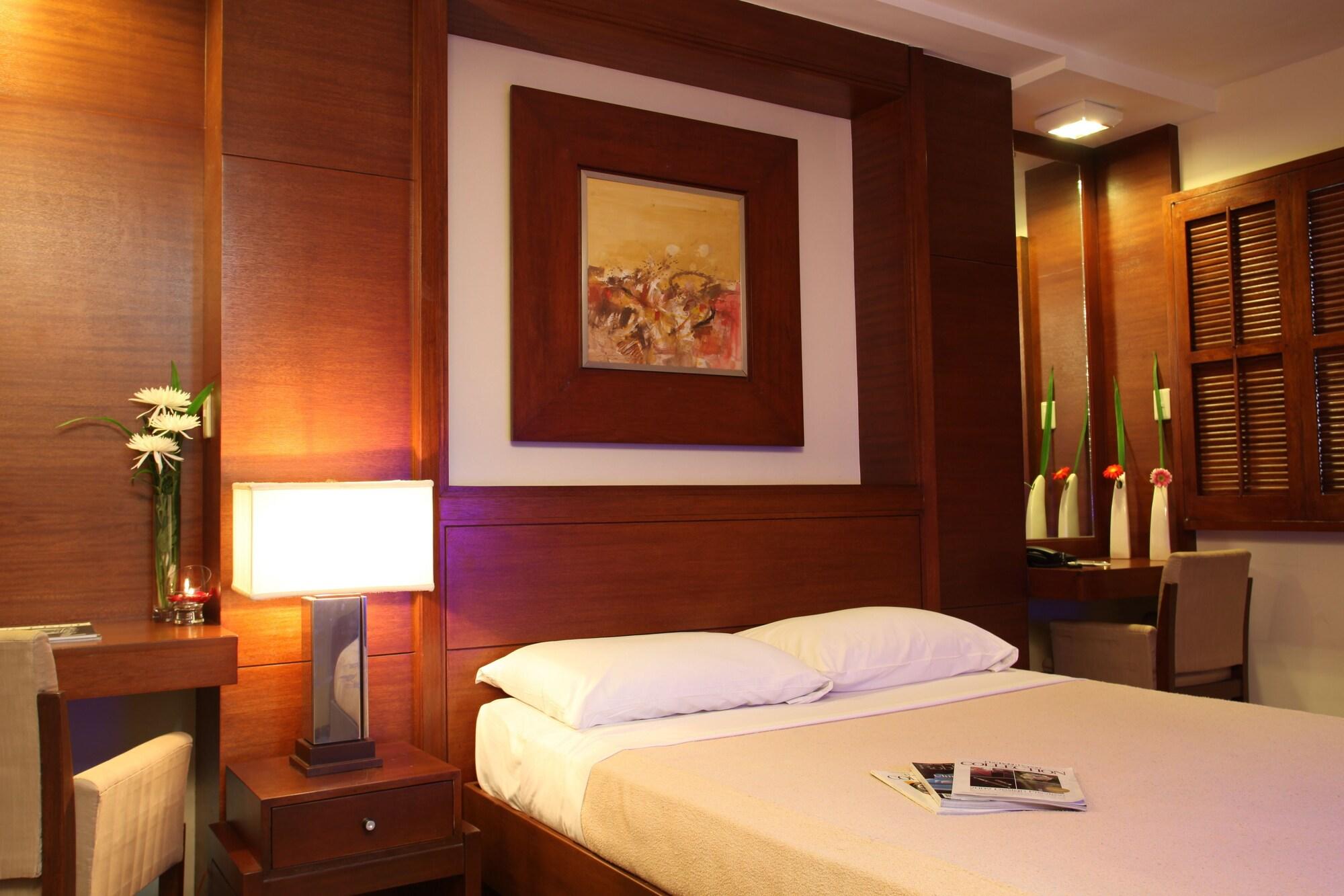 Amorsolo Mansion Hotel Makati City Extérieur photo