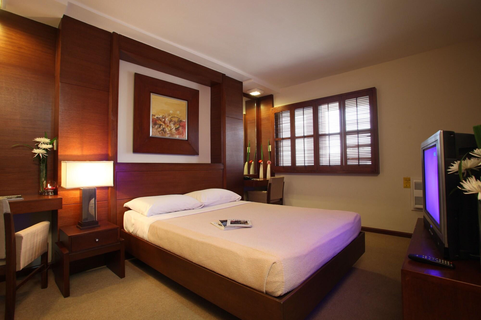 Amorsolo Mansion Hotel Makati City Extérieur photo
