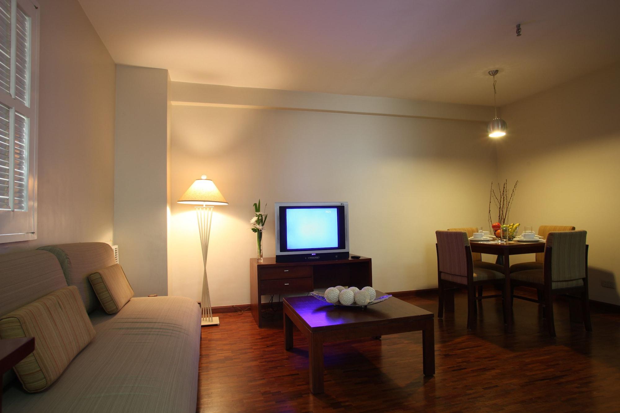 Amorsolo Mansion Hotel Makati City Extérieur photo